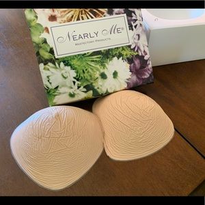 2(two) Nearly Me  size 7 silicone breast